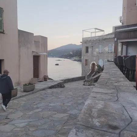 Apartment Erbalunga : Renove, Bel Emplacement Brando